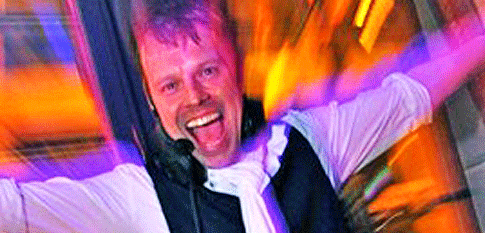 Rosenmontag mit DJ Piwi